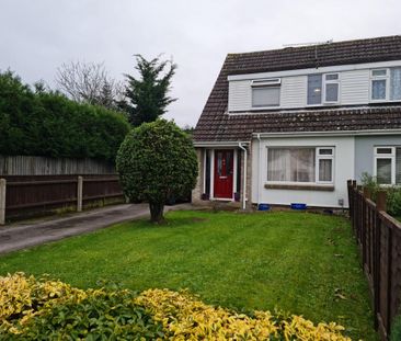 3 bedroom semi-detached house to rent - Photo 5