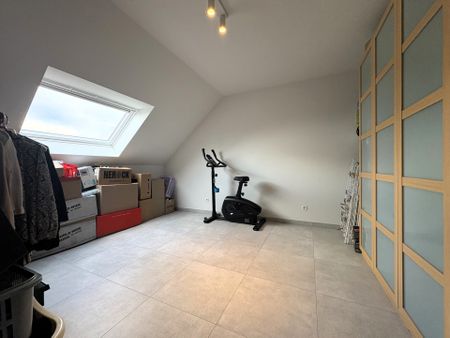 Appartement te huur in Celles - Photo 2