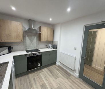 1 bedroom in a house share to rent - Photo 6