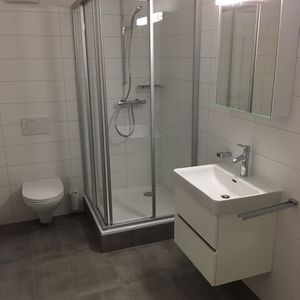 2-room apartment for rent on the 1st floor in the city center of Biel/Bienne - Foto 2