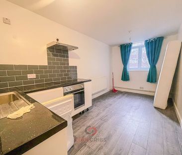 Kember Street, Islington, London, N1 - Photo 1