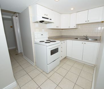 For Lease - 3765 Keenan Crescent Unit# 2, Mississauga, Ontario - Photo 6