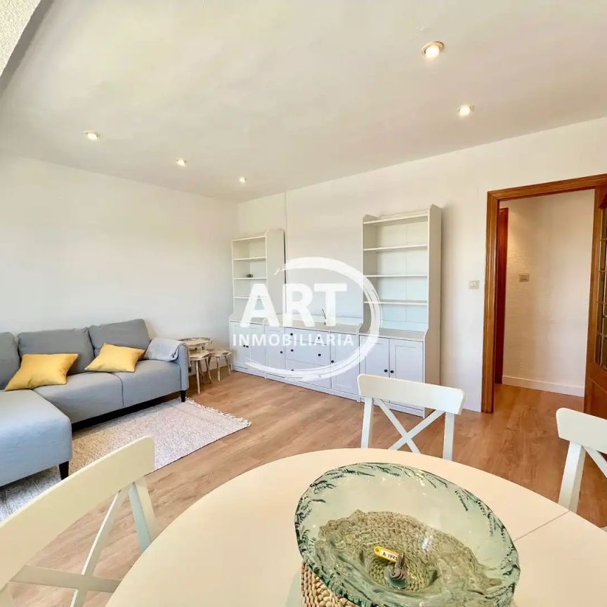 Piso de alquiler en Valencia, Pueblo - Photo 1