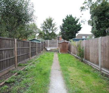 3 bedroom terraced house to rent - Photo 5