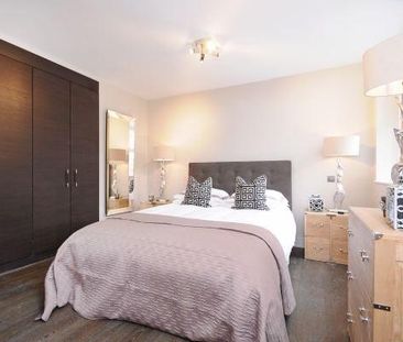 3 bedroom flat to rent - Photo 5