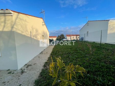 Maison T4 Saint-Georges-des-Coteaux à louer - Photo 5