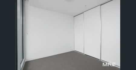 Unbeatable location - Photo 3