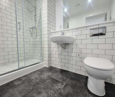 Cow Green, Halifax - Photo 6