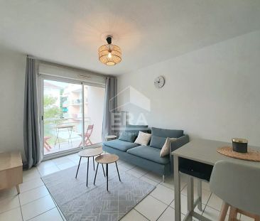 PAU Berlioz - T2 meublé de 31m² avec place de parking et terrasse - Photo 1