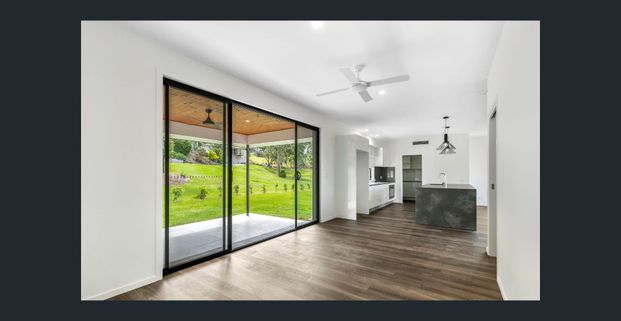 Acreage Living with Space, Comfort & Style – 7 Mewsdale Row, Tallai - Photo 1