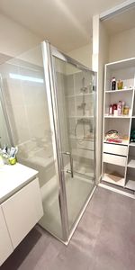 Location Appartement 3 pièces 63m² HYERES 83400 - Photo 3