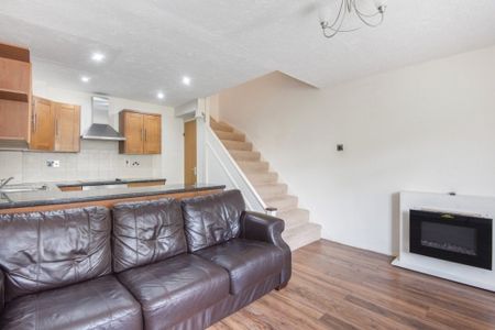 1 bedroom terraced house to rent - Photo 5