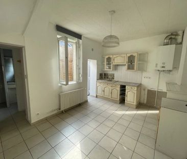 Location Maison 3 pièces 68 m2 à Saint-Quentin - Photo 3