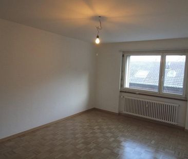 5-Z'Wohnung mit Balkon an ruhiger Lage - Photo 2
