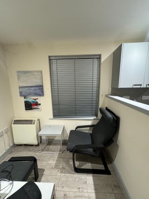 2 Bed Flat, Jackson Crescent, M15 - Photo 1