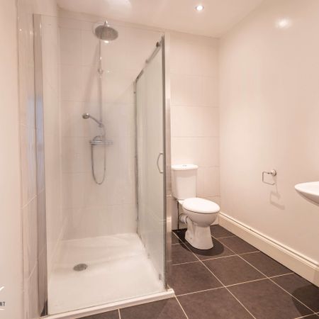 Luxury student property in the heart of Leamington Spa. - Photo 4