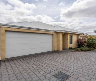 Contemporary Comfort in Morley - Photo 3
