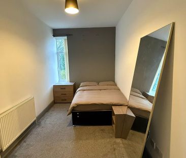 8 bedroom house share to rent - Photo 2