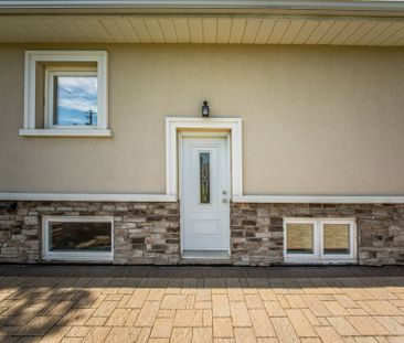 For Lease - 3 Orianna Drive, Toronto, Ontario - Photo 4