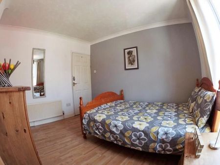 Student Accommodation, 4 Florence Street, Lincoln, Lincolnshire, LN2 5LR, United Kingdom - Photo 5