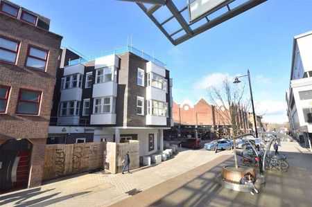 Queensway House, London Road, Redhill, Surrey, RH1 - Photo 5