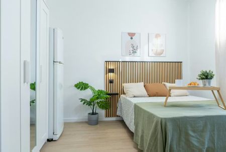 Calle Jacinto Benavente, Getafe, Community of Madrid 28902 - Photo 3