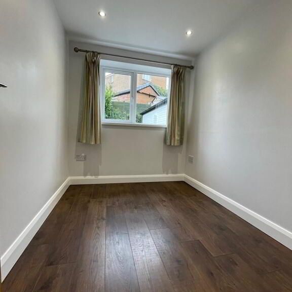 37 Hillside Crescent, Belfast, BT9 5EN - Photo 1