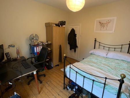 Lockwood Street, The Groves - P1950 - Photo 5