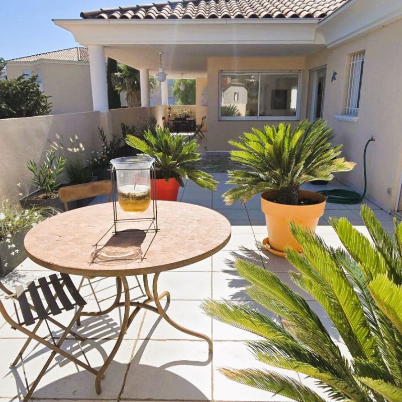 APPARTEMENT BANDOL PROCHE PORT 5 PIECES DE 121.56 m² - Photo 1