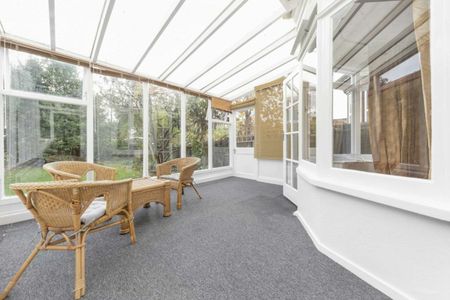Trevelyan Gardens, NW10, London - Photo 2
