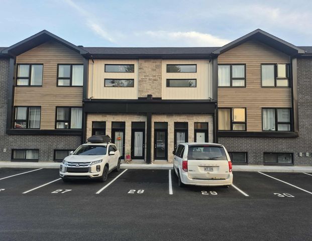 À louer / Appartement - Photo 1