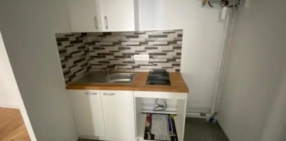 Appartement à louer 1 pièce 17m² - Photo 2