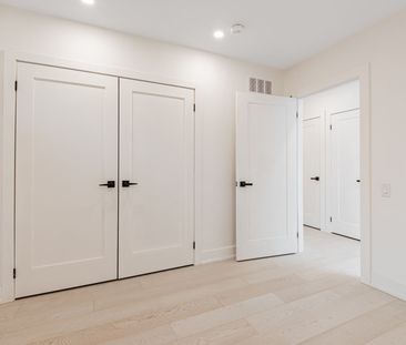 For Lease - 35 Curzon Street Unit# Lane, Toronto, Ontario - Photo 3