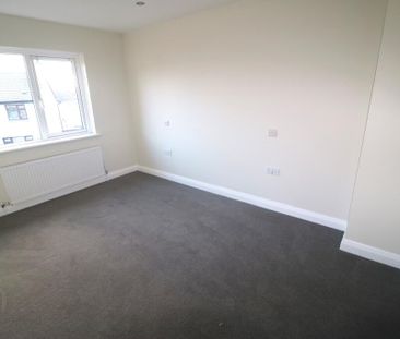 56 Dunfane Park, Ballymena, BT43 7AJ - Photo 4