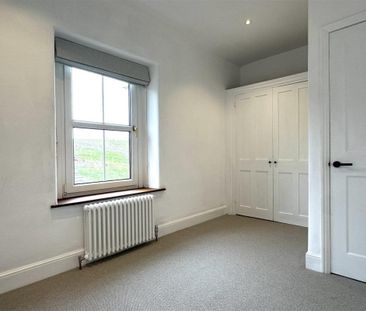 Monyash Road, Bakewell - Photo 5