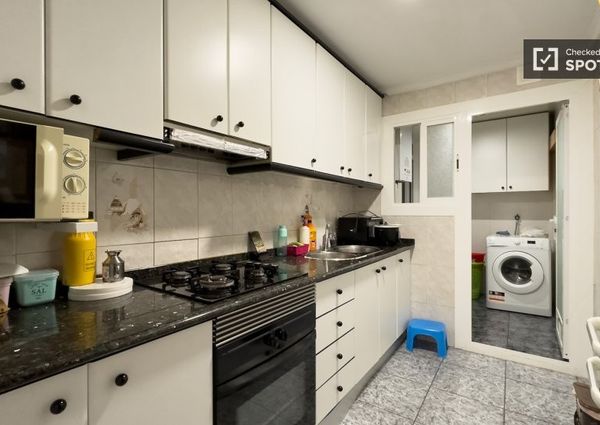 barcelona, Catalonia 08042