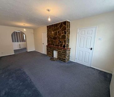 Rainham Road North, Dagenham, RM10 - Photo 2