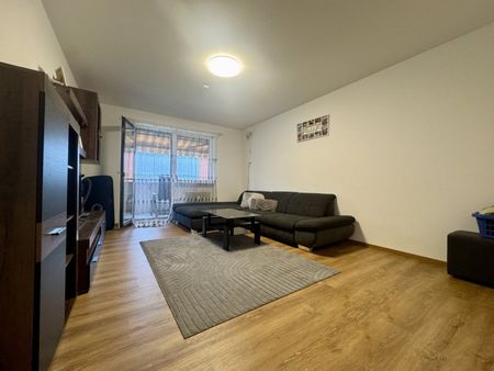 Wunderschöne 3 Zimmerwohnung mit extra Küche, Balkon und Einzelgarage - Nähe Schwimmbad in Hall in Tirol - Foto 2