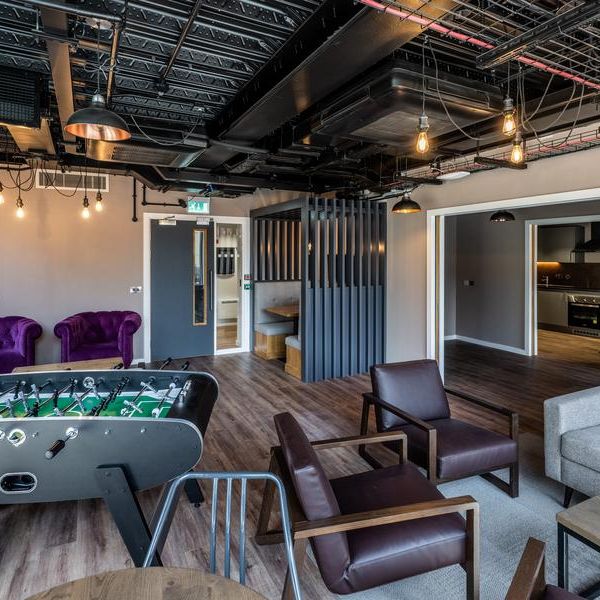 1 bedroom private hall to rent - Photo 1