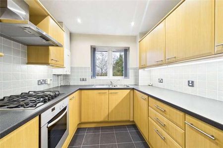 Stanbury Gate, Spencers Wood, Reading, Berkshire, RG7 - Photo 4