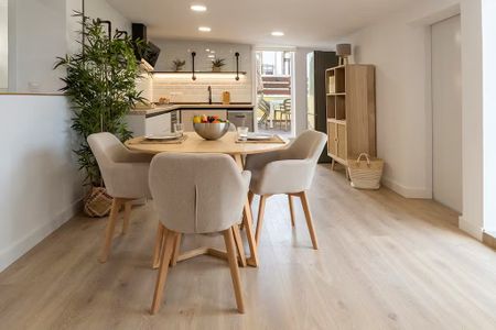 Carrer de Santa Irene, Valencia, Valencian Community 46002 - Photo 2