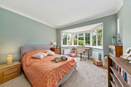 5 bedroom detached house to rent - Photo 4