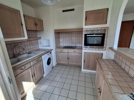 Location Appartement 2 pièces 40m² ST ETIENNE 42100 - Photo 3