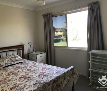 CreLovely Townhouse in Central Thorneside Locationate Listing - Photo 3