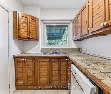 For Lease - 32 Arthur Street, Brant, Ontario - Photo 5