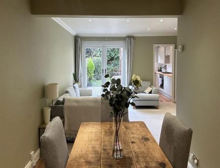 2 Bedroom Terraced To Let - Photo 2