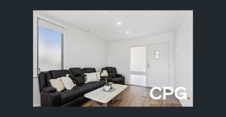 Freshly Renovated 2-Bedroom Unit in Prime Location - Photo 2