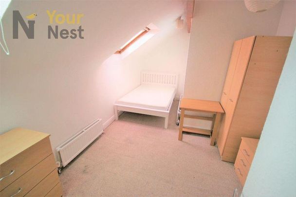 1 bedroom in a house share to rent - Photo 1