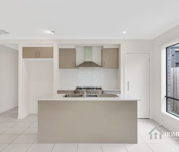 Modern Family Living with Space, Comfort & Value in Wallan - Photo 4