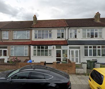 Studio Flat, Fieldend Road, SW16 - Photo 6